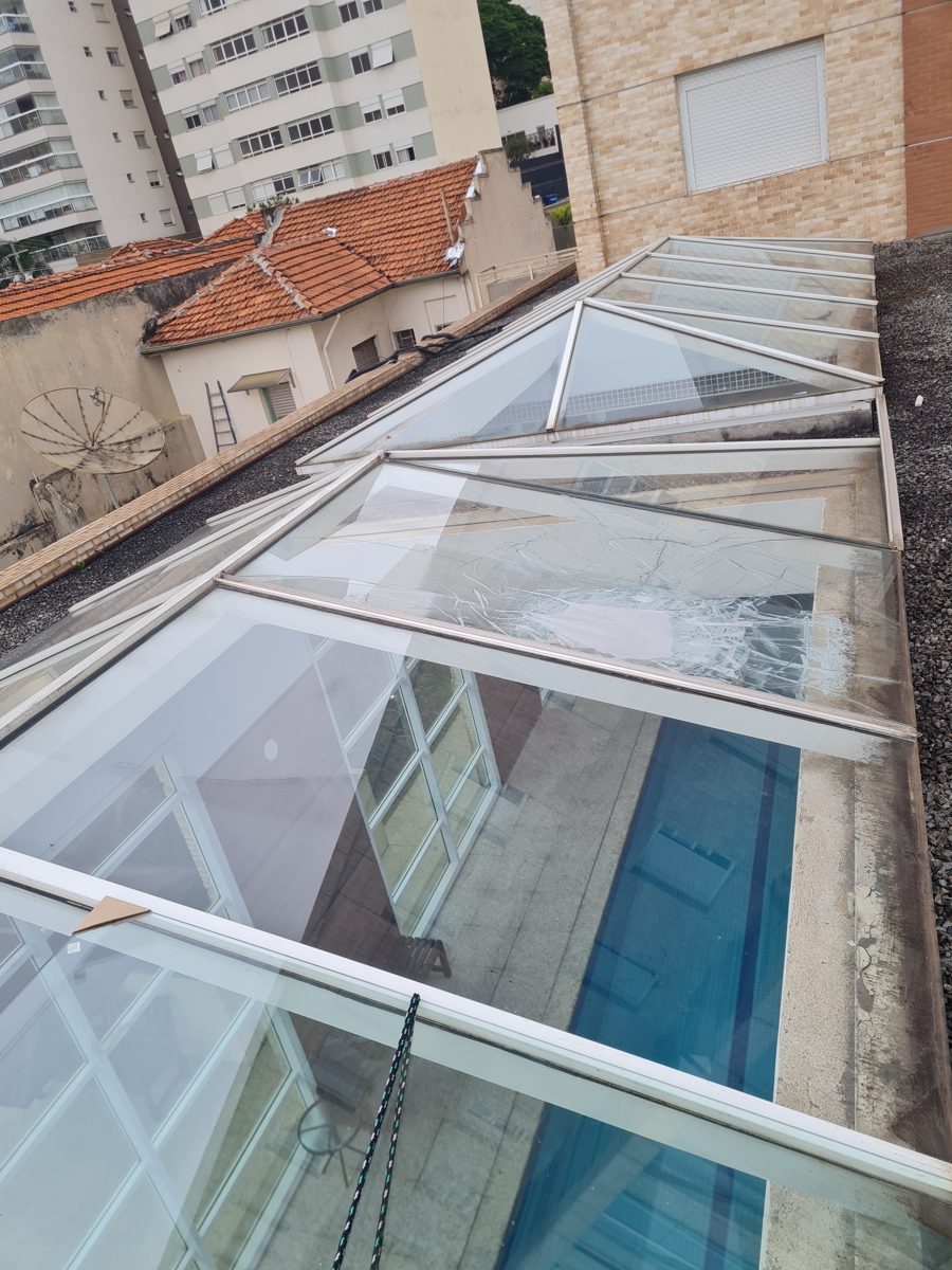 Fachada Glazing de Vidro Corporativo